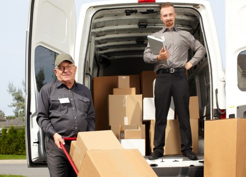 Affordable Manorhouse man with a van for business deliveries