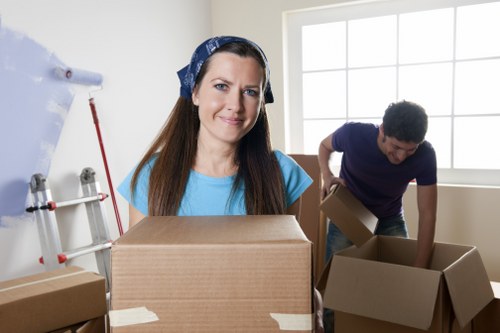 Accepted payment methods for Man And Van Manorhouse including cards and PayPal