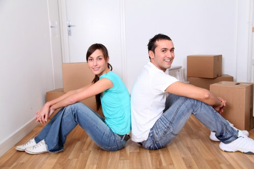 Careful packing and labelling for a Manorhouse house move