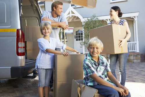 Special handling of fragile belongings with packing and unpacking services in Manorhouse