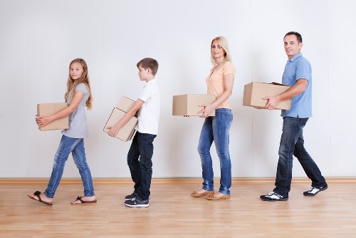 Efficient man and van help for a move in Manorhouse